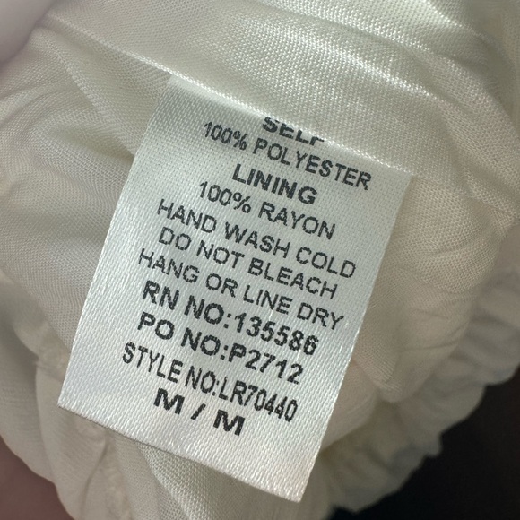 NWT Main Strip Off White Pantsuit Jumpsuit size Medium - Picture 5 of 8